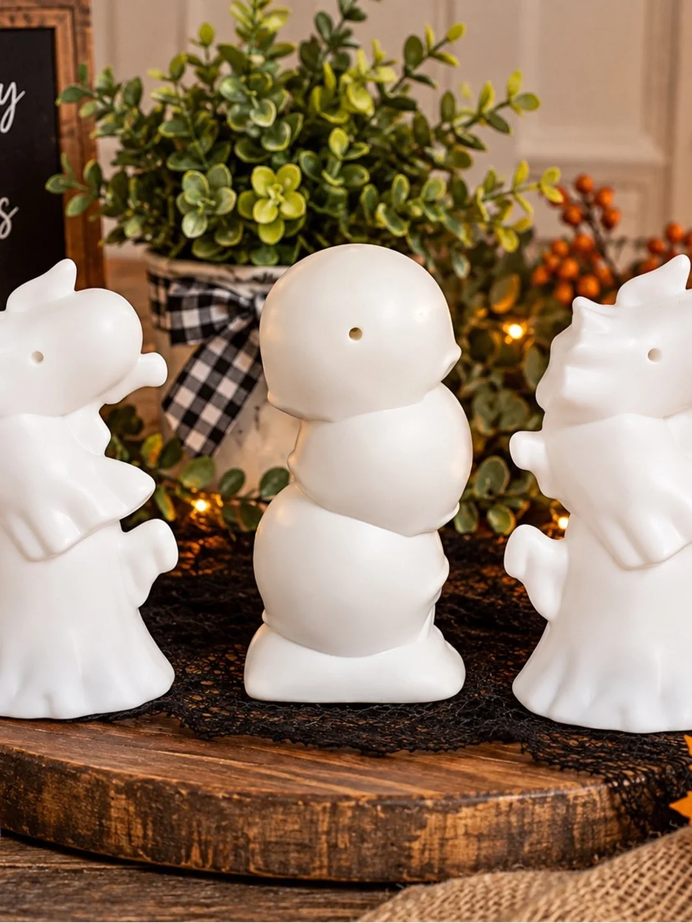 👻 Halloween Ghost & Skeleton Light-Up Décor Set 🎃